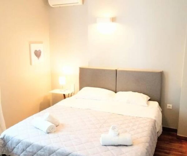 270d8421-9fa2-4f2a-a693-28a599f2db92