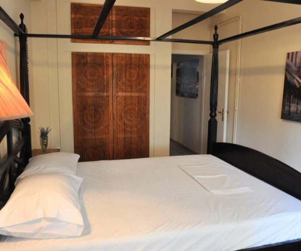 73c8a1bf-a033-44f1-81cf-2e0cc3f1d209