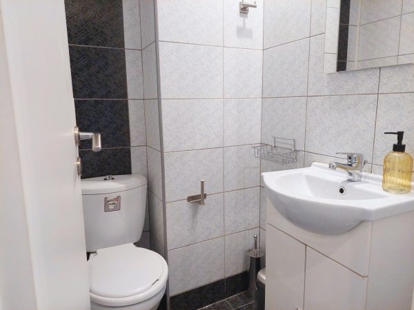 7bb7c888-78a9-40a6-b997-398382c26cee