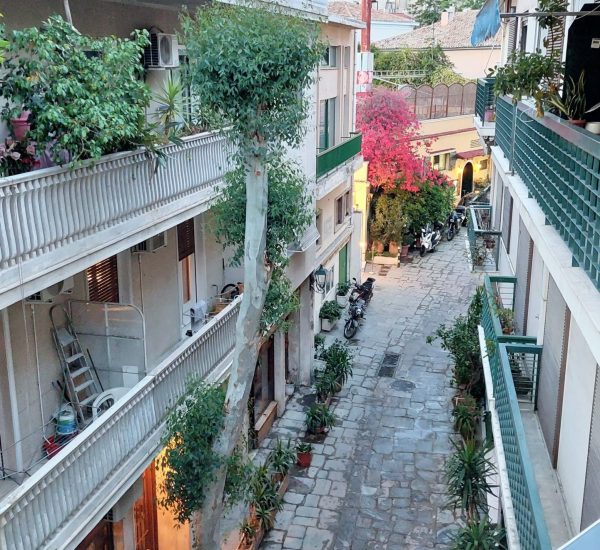 ff57911f-d544-4125-ba3a-d1244993db81